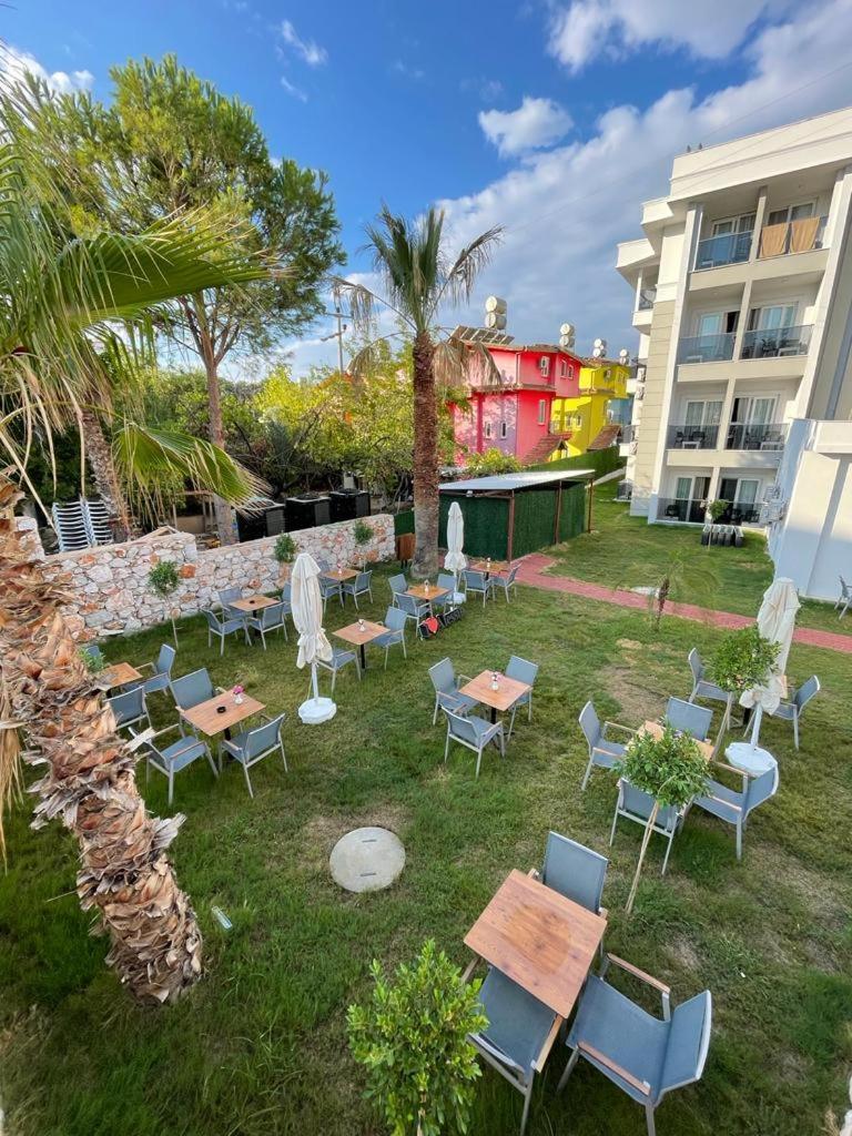 Alessia Hotel & Spa Side Exterior photo